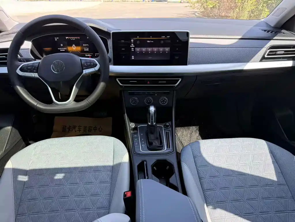 Volkswagen Lavida 2022
