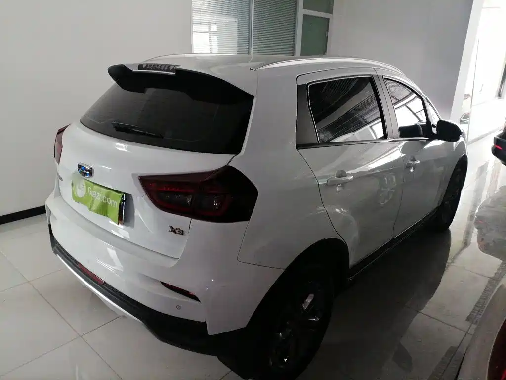 Geely Vision X3 2021