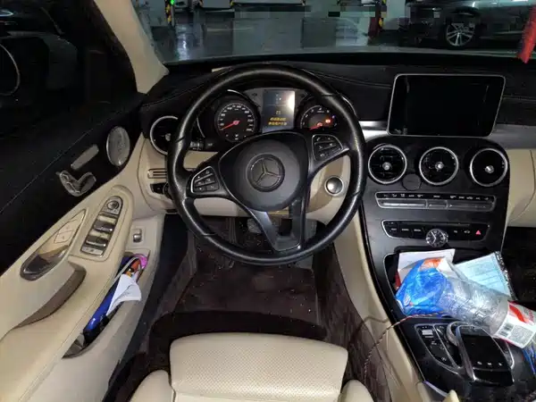 Mercedes-Benz C-Class 2018