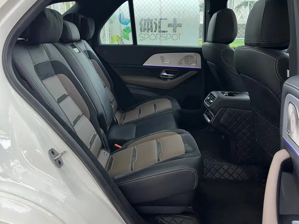 Mercedes-Benz GLE AMG 2023 — фото 15