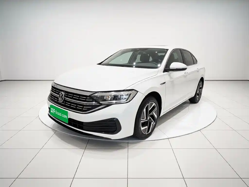 Volkswagen Sagitar 2023