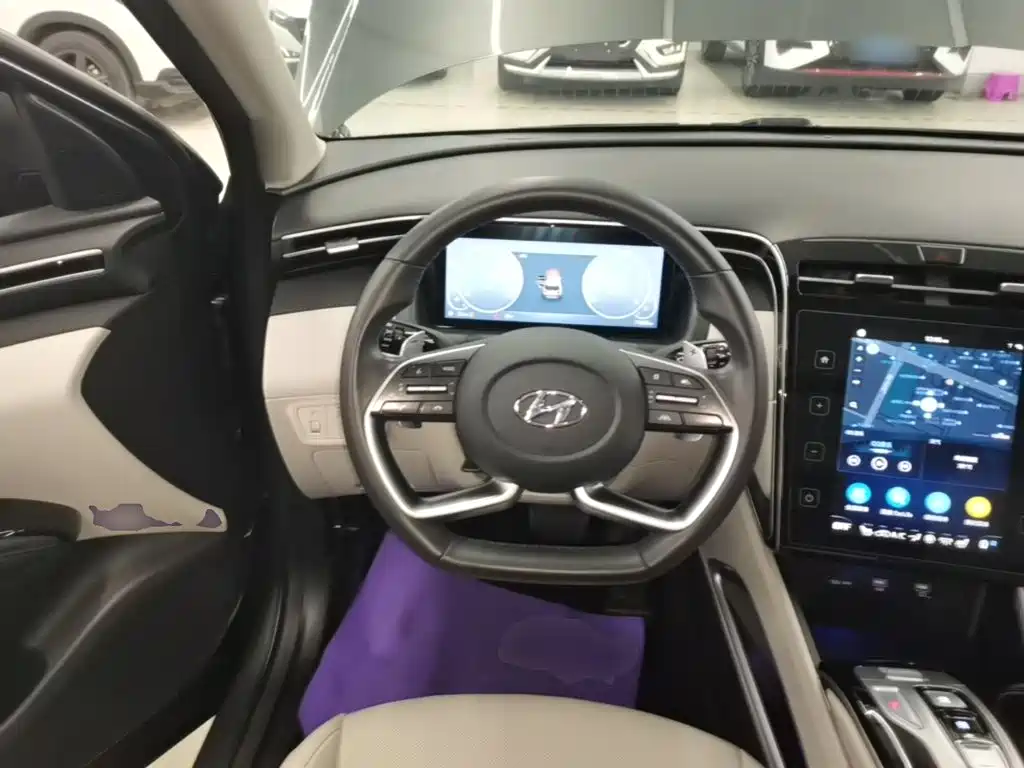 Hyundai Tucson 2021 — фото 11