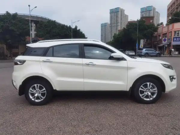 JMC Yusheng S330 2017