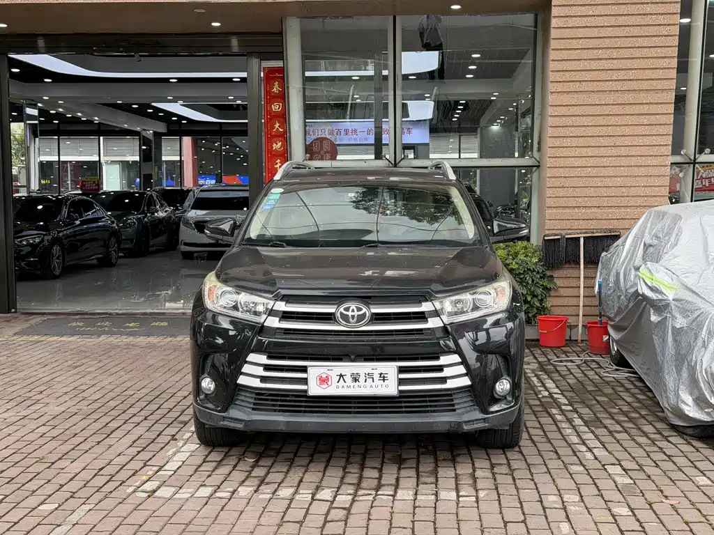 Toyota Highlander 2018 — фото 2