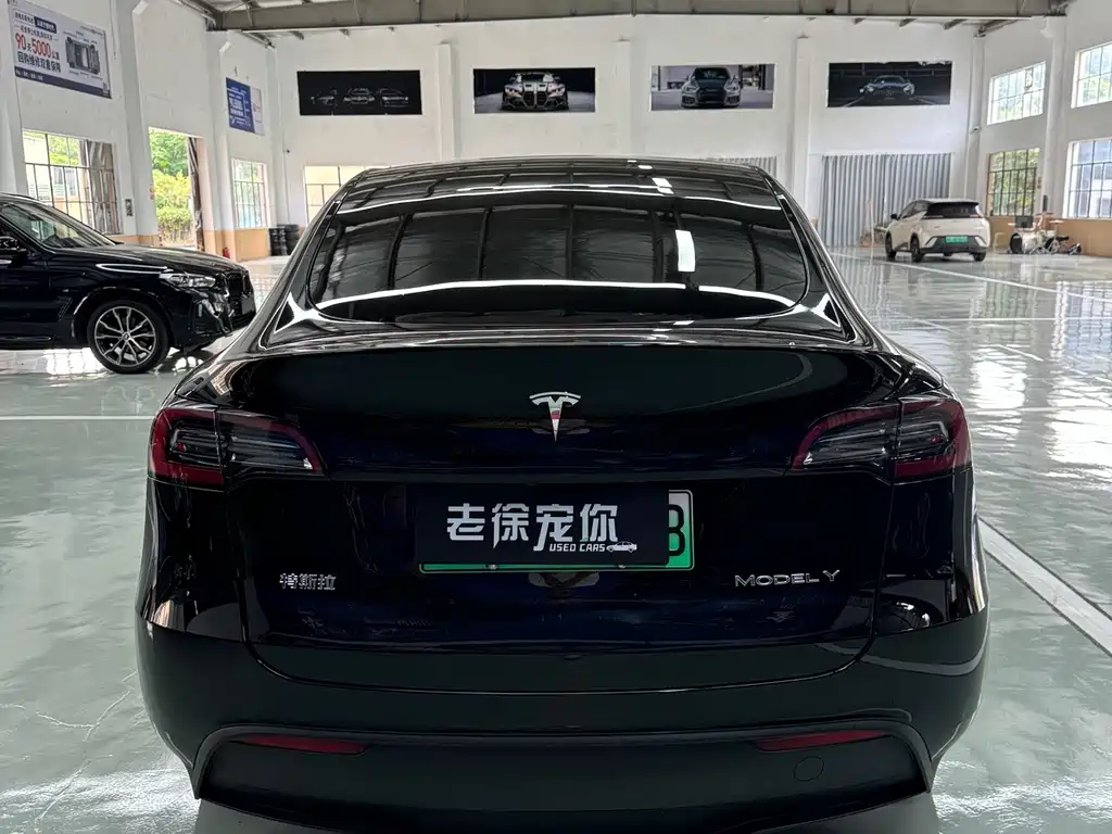 Tesla Model Y 2022 — фото 7