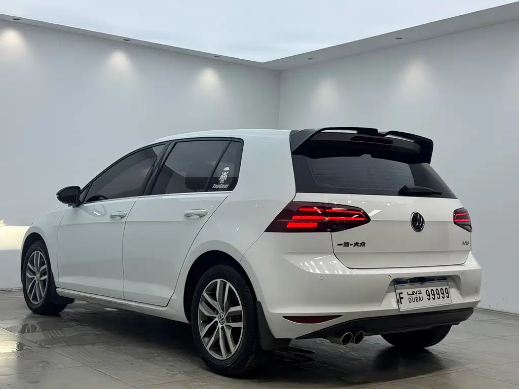 Volkswagen Golf 2016