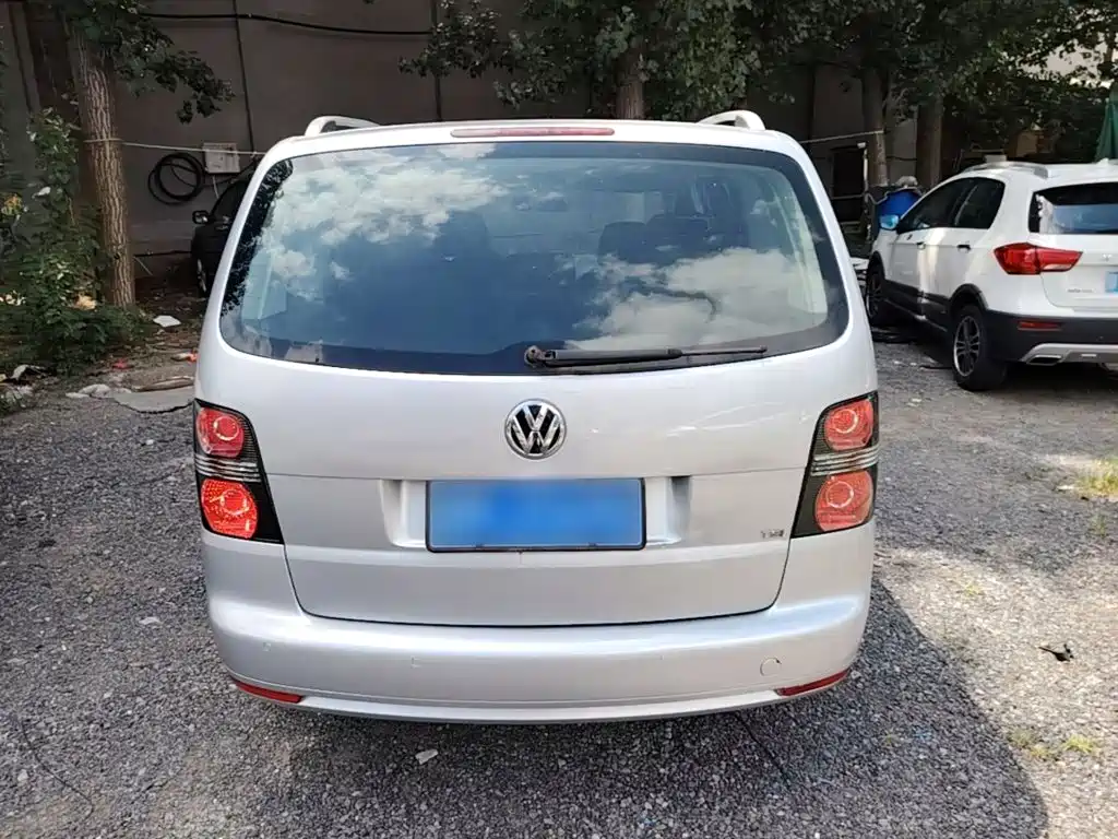 Volkswagen Touran 2015