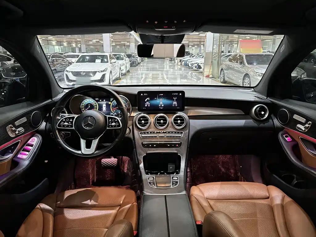 Mercedes-Benz GLC Coupe 2021 — фото 15