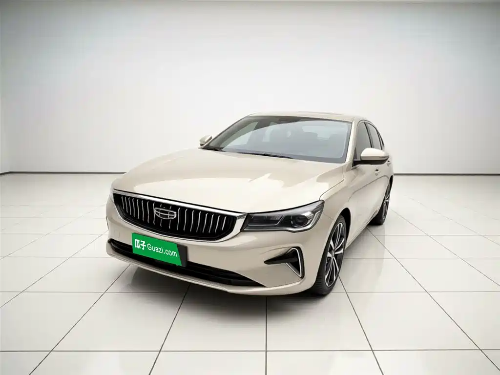 Geely Emgrand 2022 — фото 1