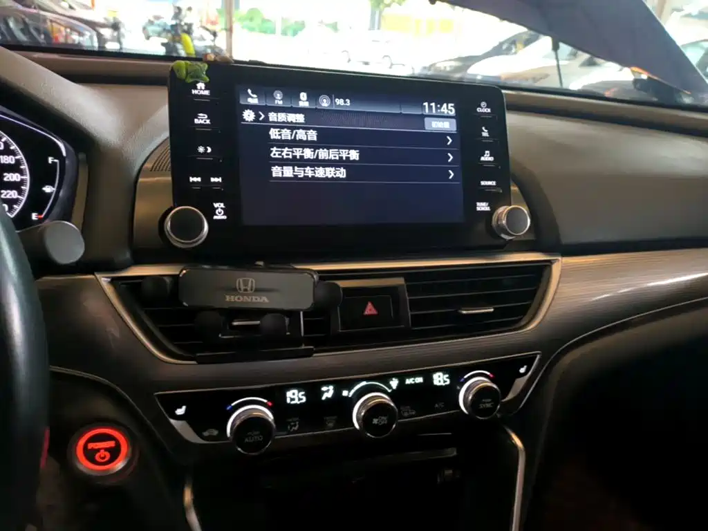 Honda Accord 2020 — фото 9