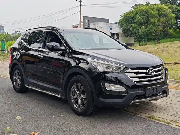 Hyundai Santa Fe 2013