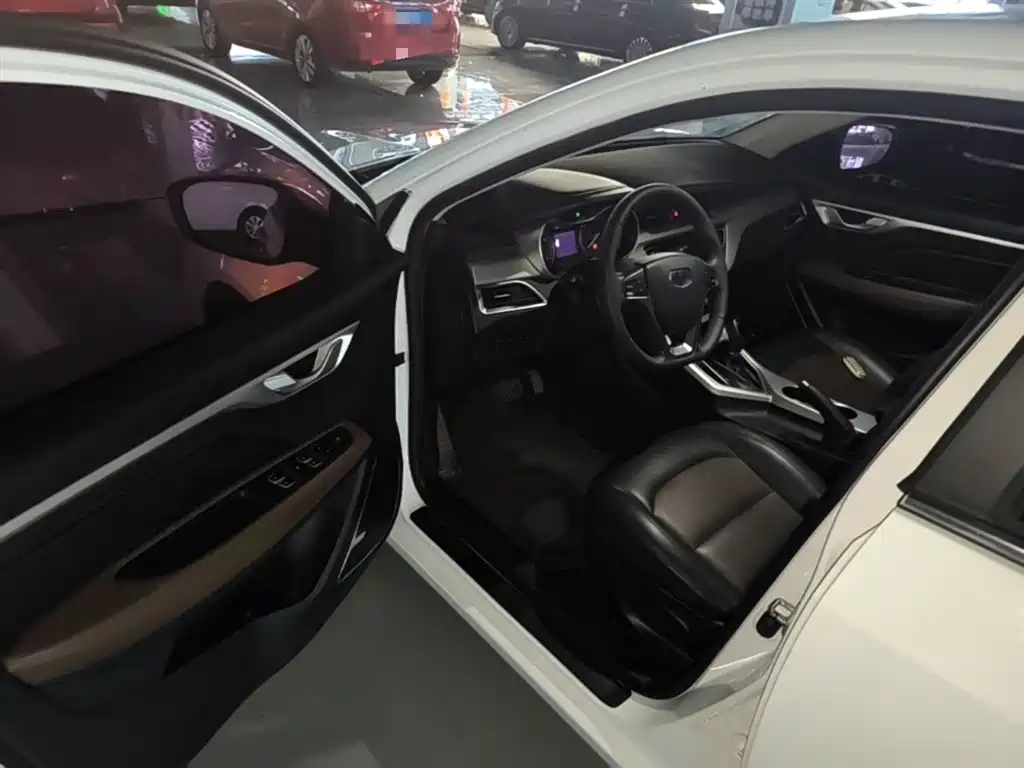 Geely Vision 2018 — фото 16