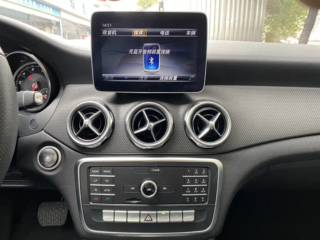 Mercedes-Benz GLA 2019 — фото 12
