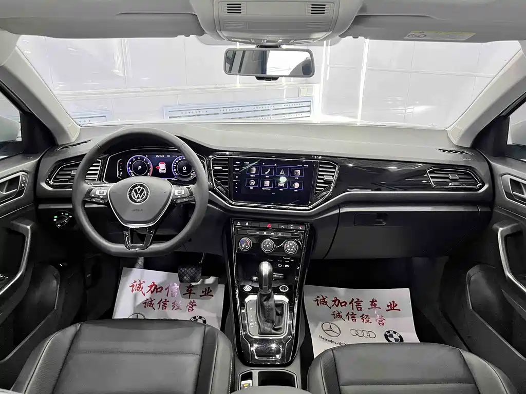 Volkswagen T-Roc 2022 — фото 14