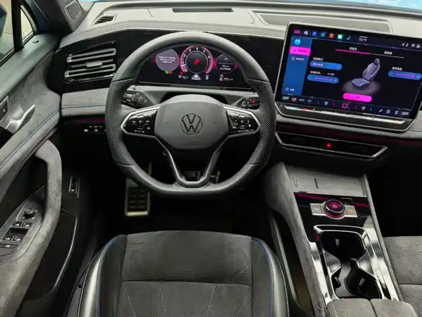 Volkswagen Tiguan L 2024