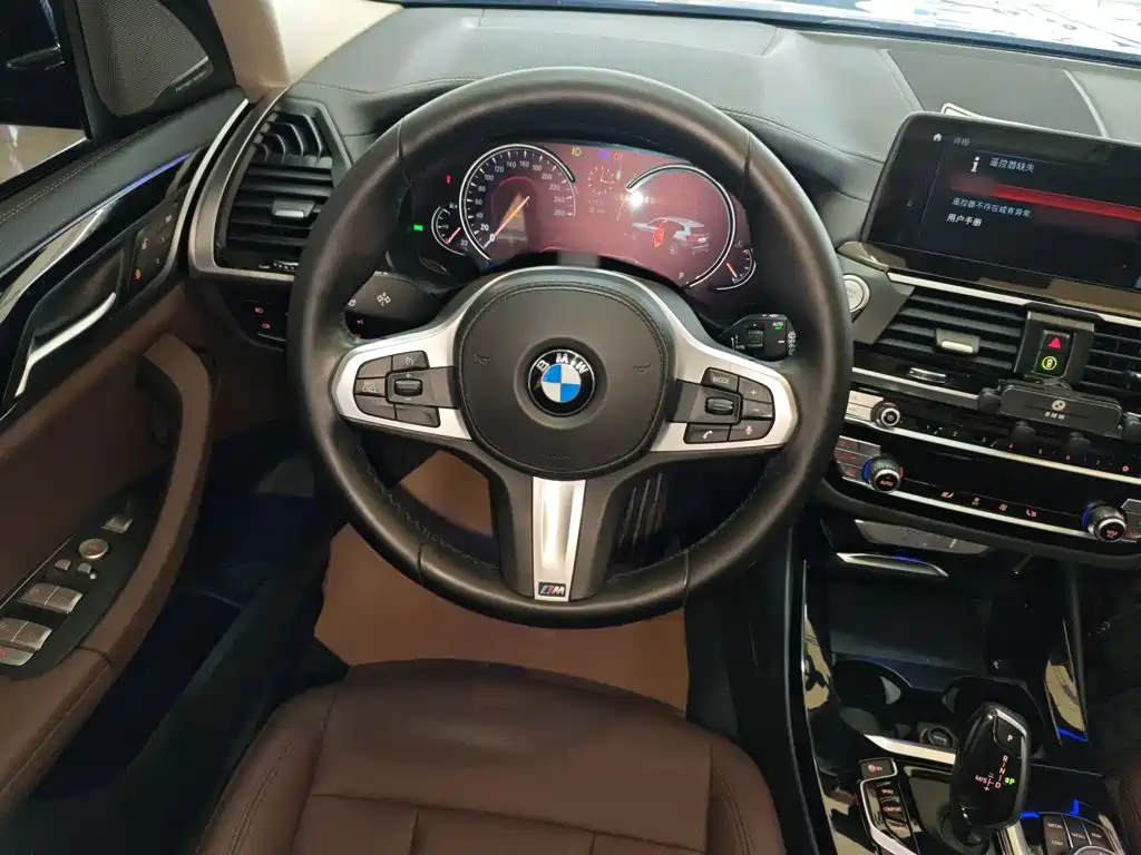 BMW X3 2019 — фото 11