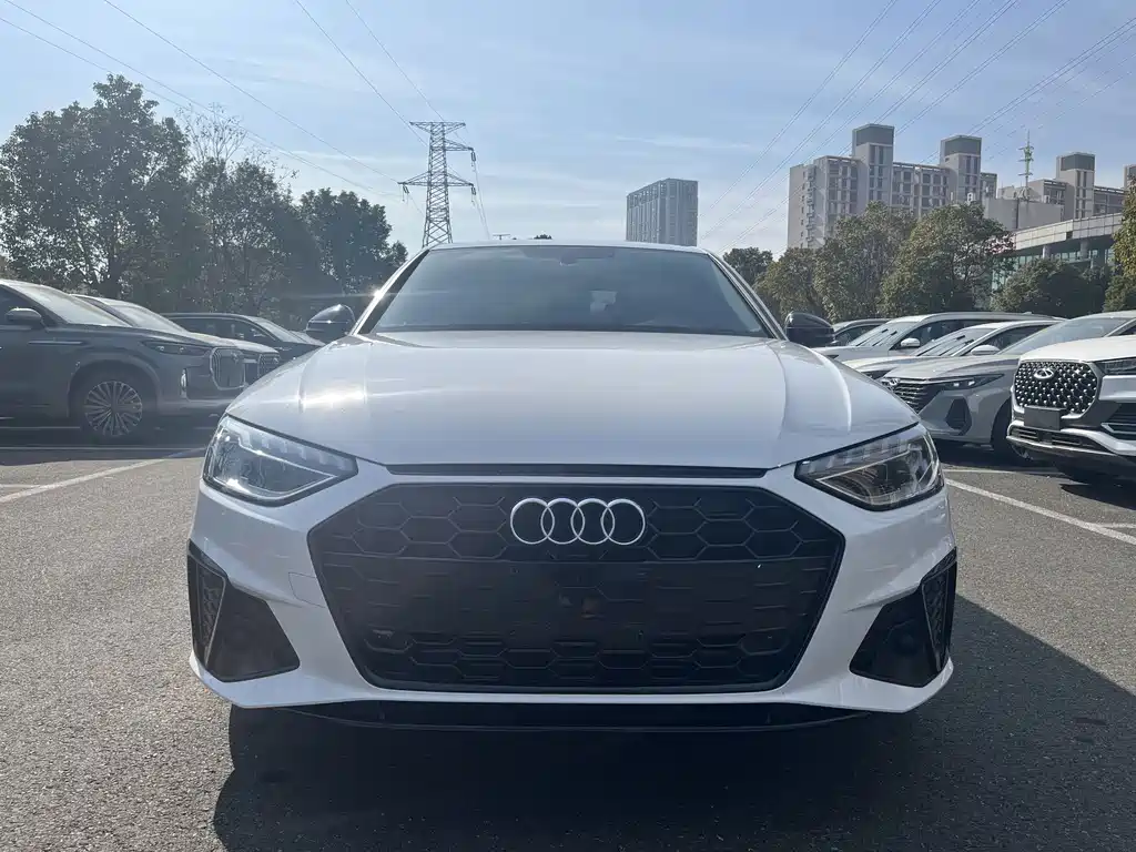 Audi A4L 2022