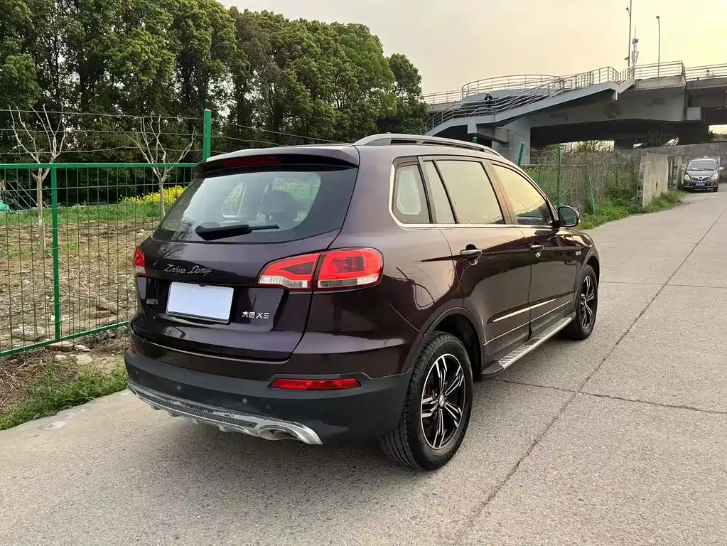 Zotye X5 2017 — фото 7