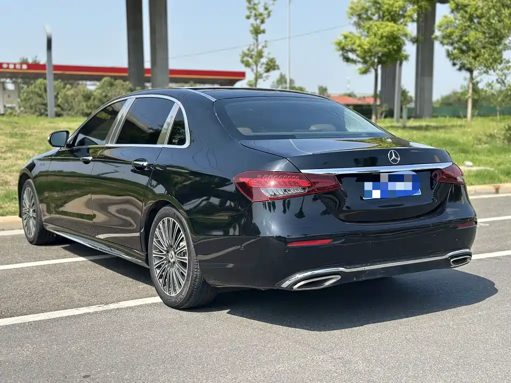 Mercedes-Benz E-Class 2018 — фото 5