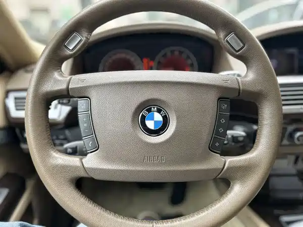 BMW 7 Series 2009