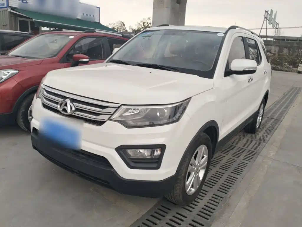 Oshan Oushang CX70 2017