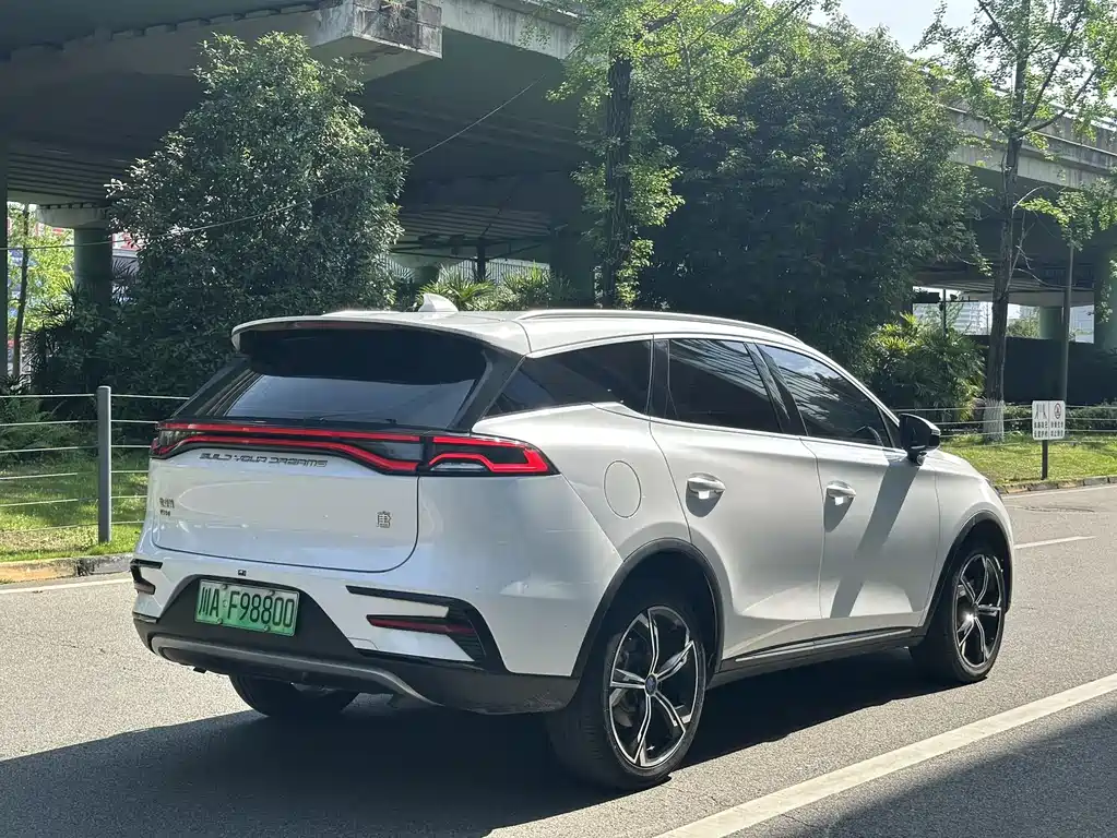 BYD Tang New Energy 2022 — фото 4