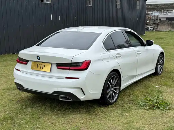 BMW 3 Series 2020