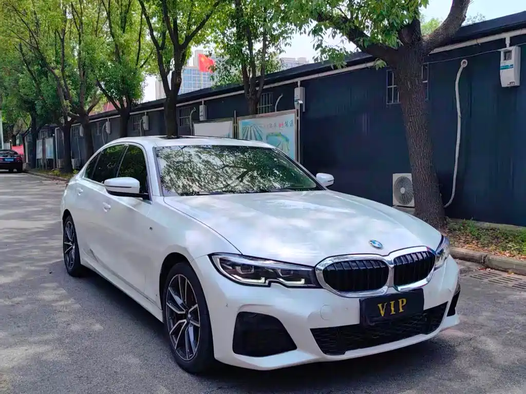 BMW 3 Series 2021