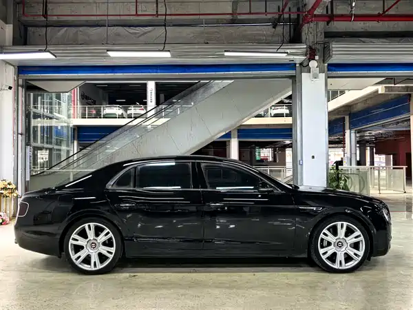 Bentley Flying Spur 2014