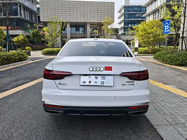 Audi A4L 2022