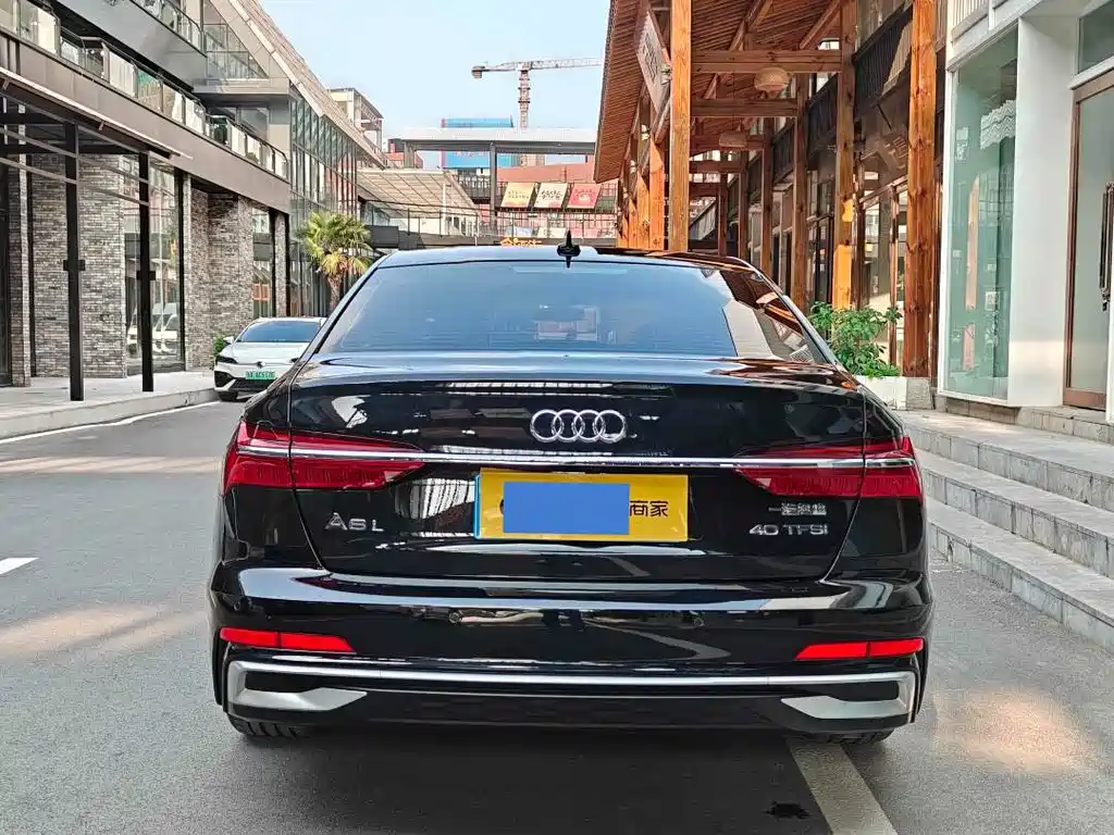 Audi A6L 2023