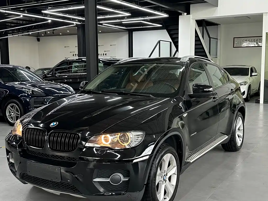 BMW X6 2012 — фото 1