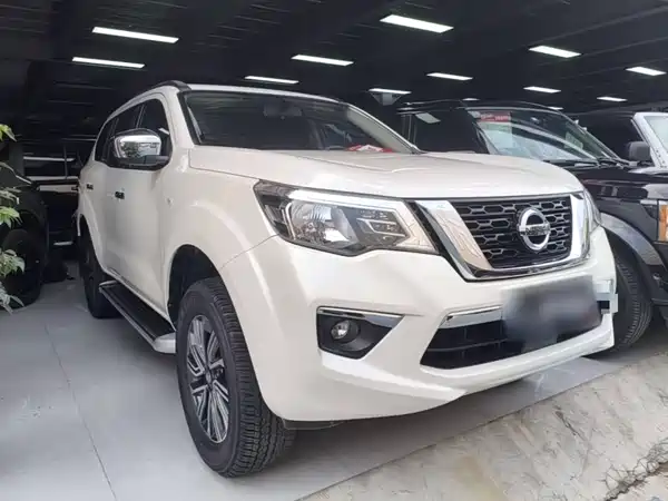 Nissan Terra 2022