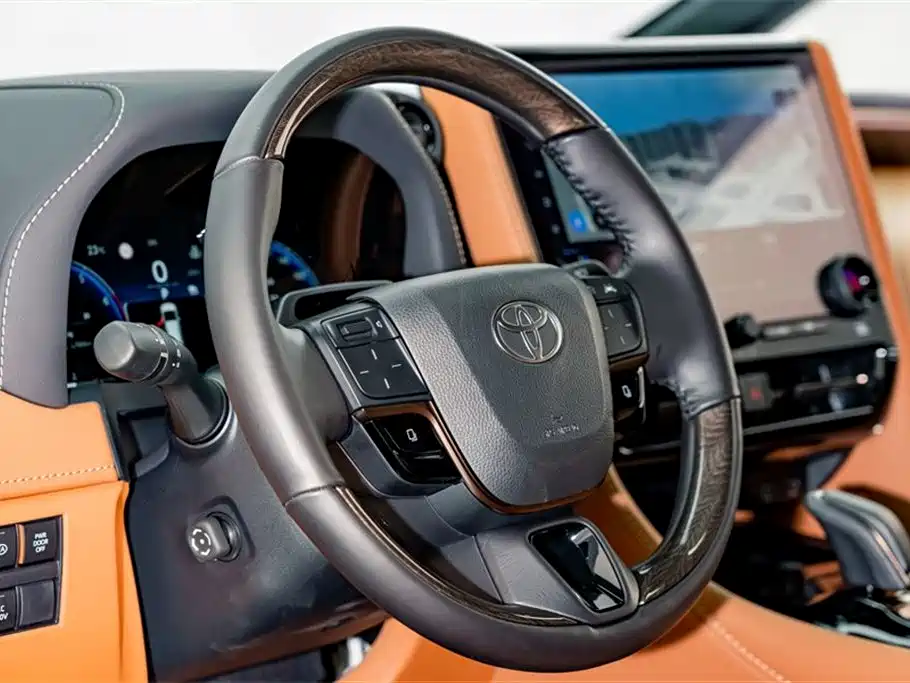 Toyota Alphard 2025 — фото 9