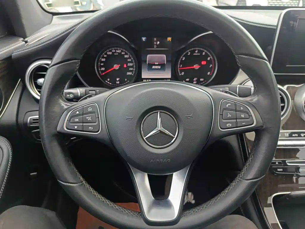 Mercedes-Benz GLC 2018