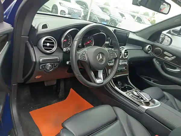 Mercedes-Benz GLC 2018