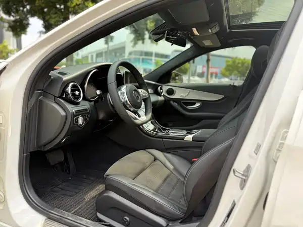 Mercedes-Benz C-Class 2020