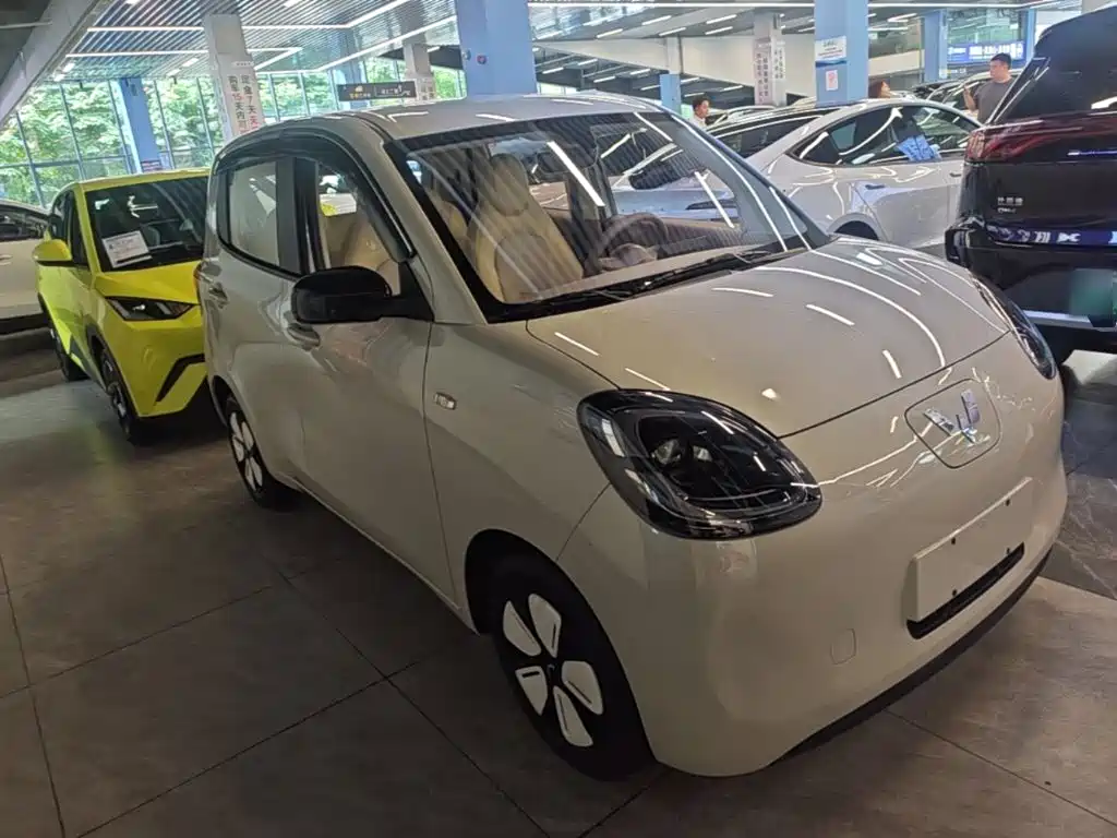 Wuling MINIEV 2025