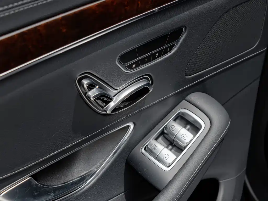 Mercedes-Benz S-Class 2019 — фото 10