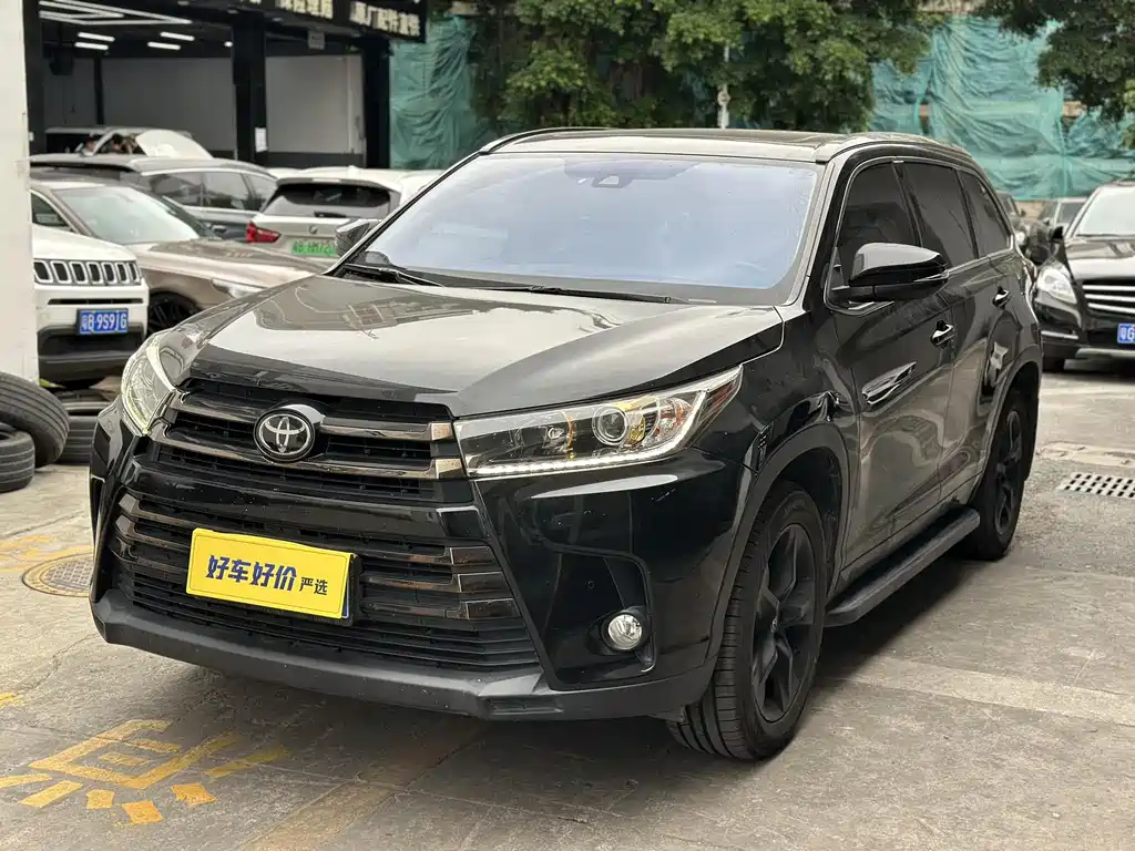 Toyota Highlander 2020