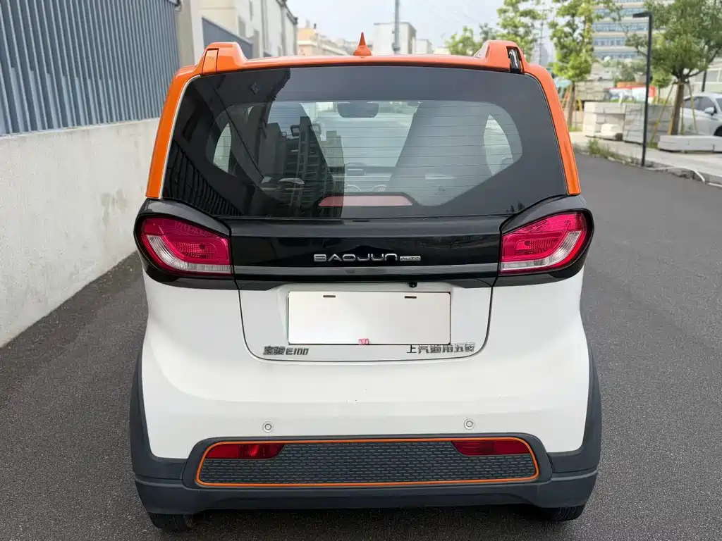 Baojun E100 2019