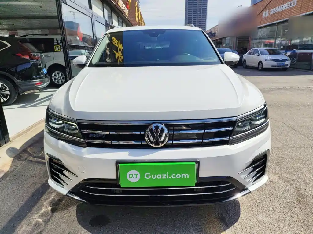 Volkswagen Tiguan L PHEV 2020