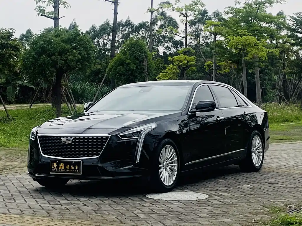 Cadillac CT6 2021 — фото 1