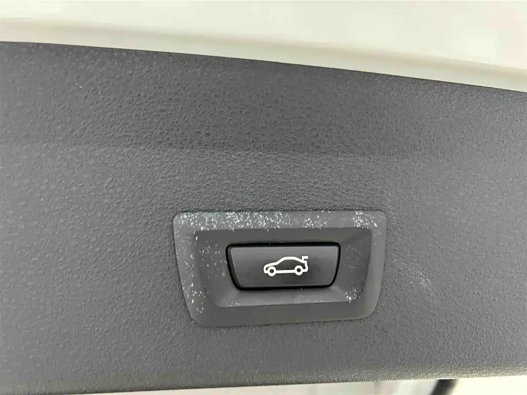 BMW X1 2022 — фото 17