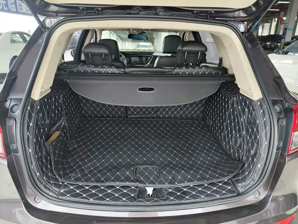 Buick Envision Plus 2017 — фото 12