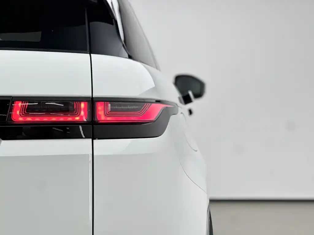 Land Rover Range Rover Evoque 2020 — фото 17