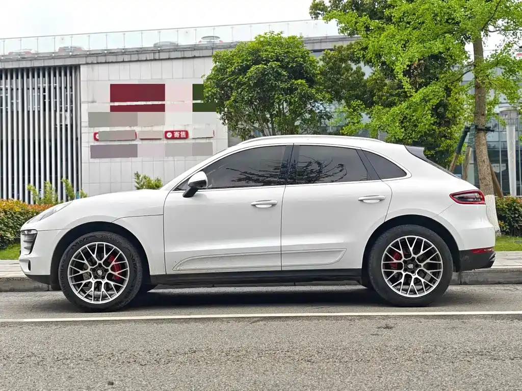 Porsche Macan 2016 — фото 8