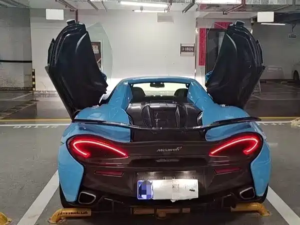 McLaren 570 2018