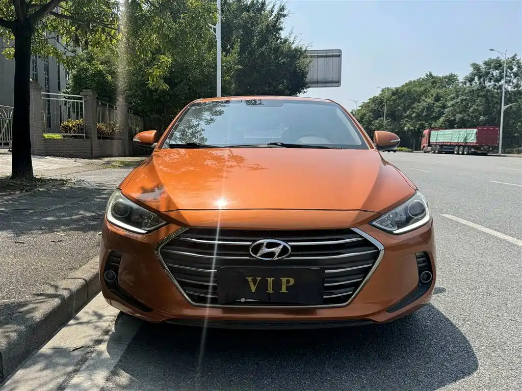 Hyundai Elantra 2016