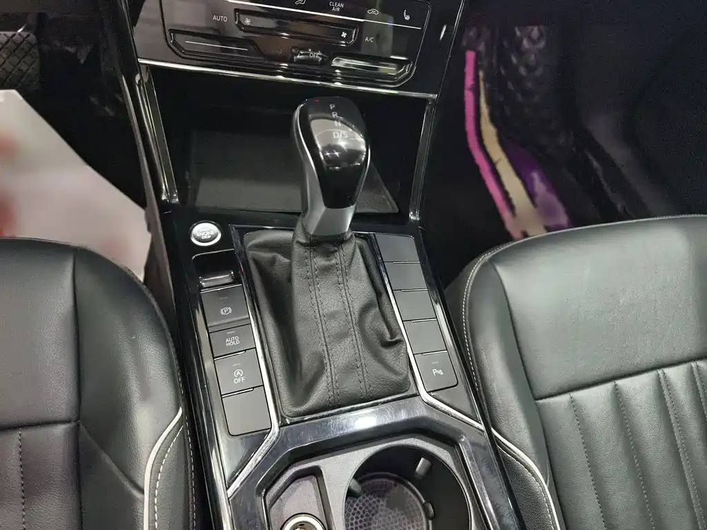 Volkswagen Passat 2023